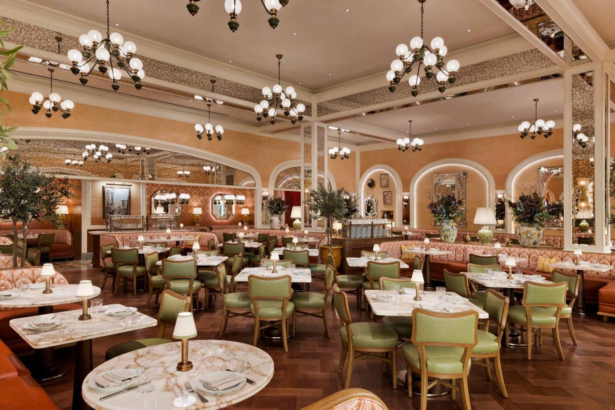 Fontainebleau Лас-Вегас Экстерьер фото The interior of the restaurant
