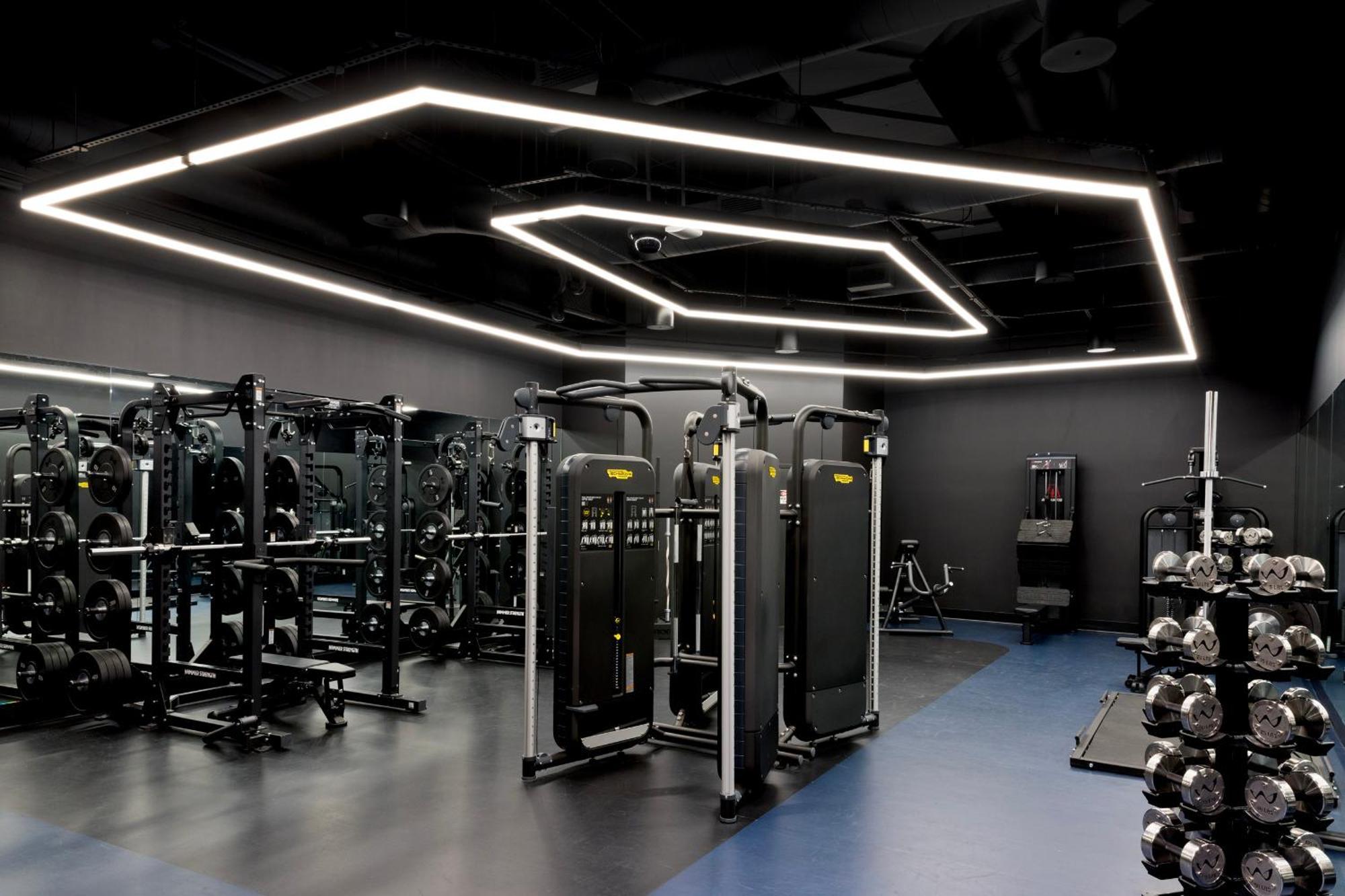 Fontainebleau Лас-Вегас Экстерьер фото The Fitness Center at the University of Michigan